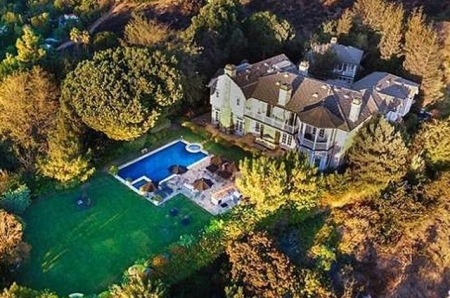 Джессика Альба купила особняк в Беверли-Хиллз - «Актёры»