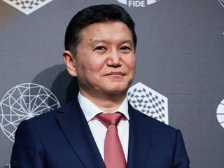 Илюмжинов сохранил пост президента ФИДЕ - «Шахматы»