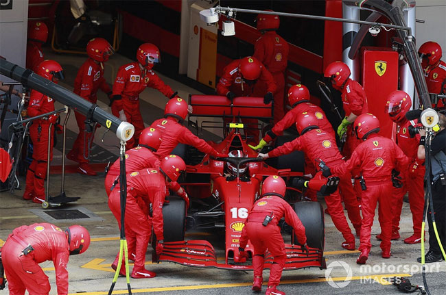 Ferrari подвела и Леклера и Феттеля в одной гонке. Работа на мостике – катастрофа - «ФОРМУЛА-1»