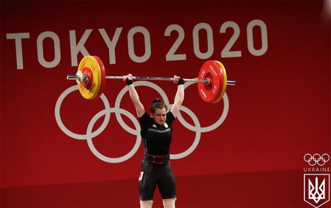 Олимпиада-2020. Штангистка Камила Конотоп – пятая в категории до 55 кг - «Тяжелая атлетика»