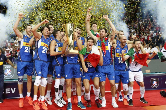 Волейбол. ЧЕ (муж). Сборная Италии– семикратный чемпион Европы; украинцы – 13-е - «Волейбол»