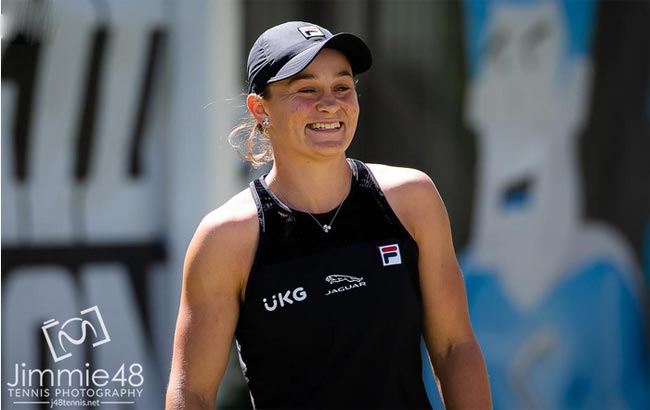Эшли Барти выиграла турнир WTA-500 в Аделаиде - «ТЕННИС»