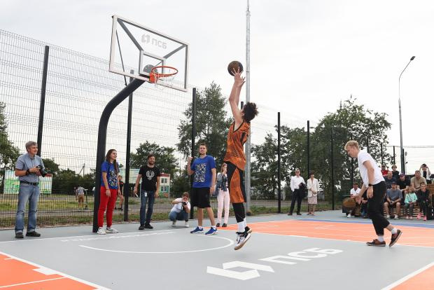 ПСБ открыл в Архангельске самый северный Центр уличного баскетбола - «Баскетбол»