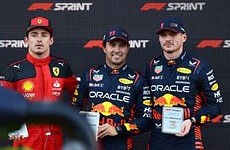Мексиканец Перес выиграл спринтерскую гонку на Гран-при Азербайджана - «Авто»