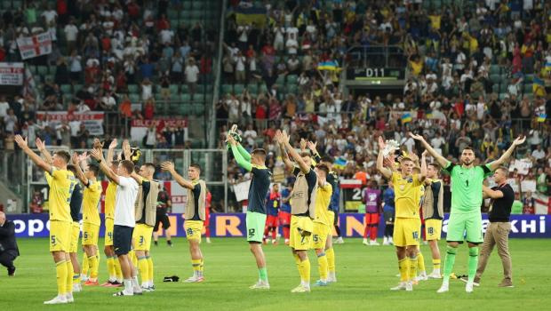 УЕФА неожиданно жёстко наказала Украину. Санкции коснутся и фанатов - «Футбол»