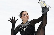 Французский фигурист восхитился олимпийской программой Валиевой - «Зимние виды»