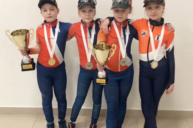 Медали юных шорт-трекистов - «Ярославский спорт»