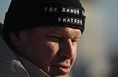 Губерниева выселили на улицу во время ЧР по лыжам. Он назвал тренера крепостным, а главу федерации — преступницей - «Зимние виды»