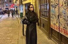 Загитова поделилась новыми снимками из поездки в Париж - «Зимние виды»