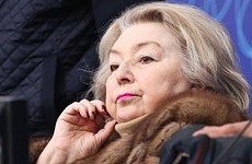 Тарасова оценила критику в адрес Пугачевой - «Зимние виды»