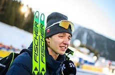 Россиянин Коростелев упал в масс-старте на «Тур де Ски» - «Зимние виды»