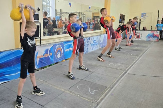 Гиревики соревновались в Рыбинске - «Ярославский спорт»