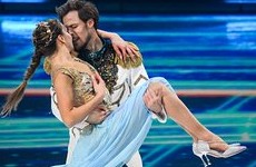 Чемпионку мира по фигурному катанию порезали коньком на ледовом шоу - «Зимние виды»