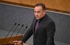 Свищев заявил о подготовке документов Большуновым для нейтрального статуса - «Зимние виды»